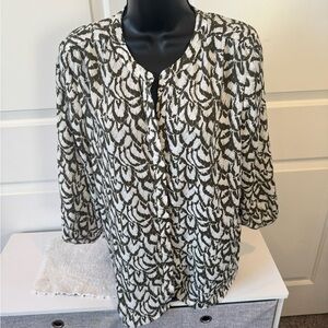 JACHS Girlfriend Olive Green and White Patterned Blouse
